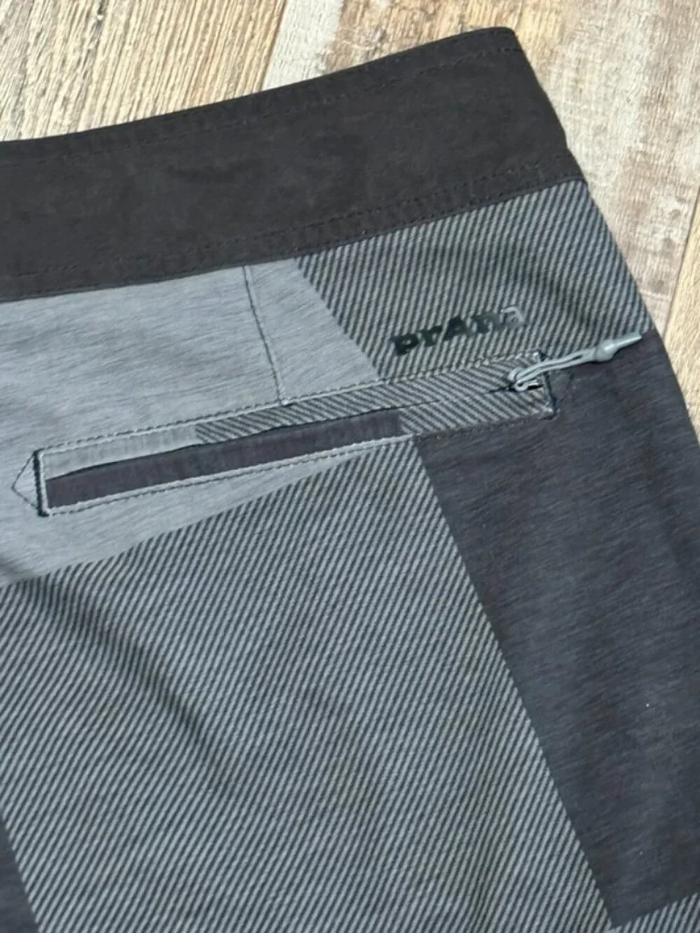 Men’s PrAna 
